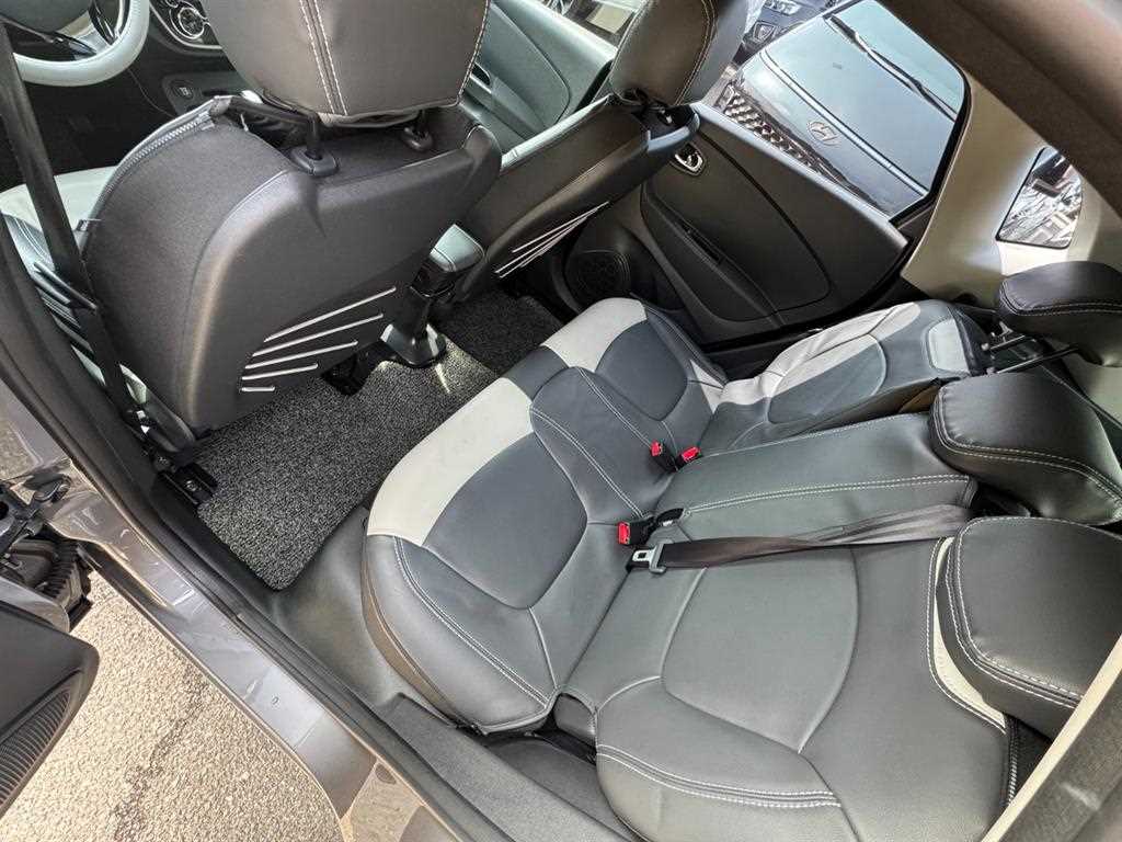 SAMSUNG QM3 - Vista 12