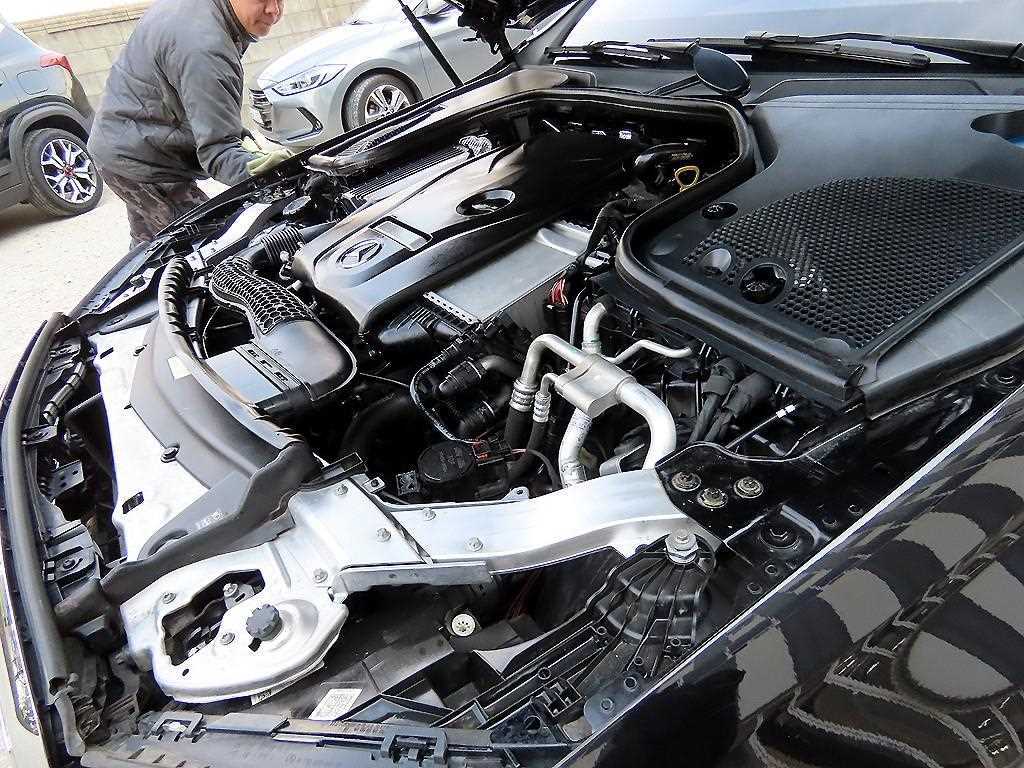 Mercedes Benz E class 2018 Negro - Importación desde Corea - HF Imports Iquique - Foto 19