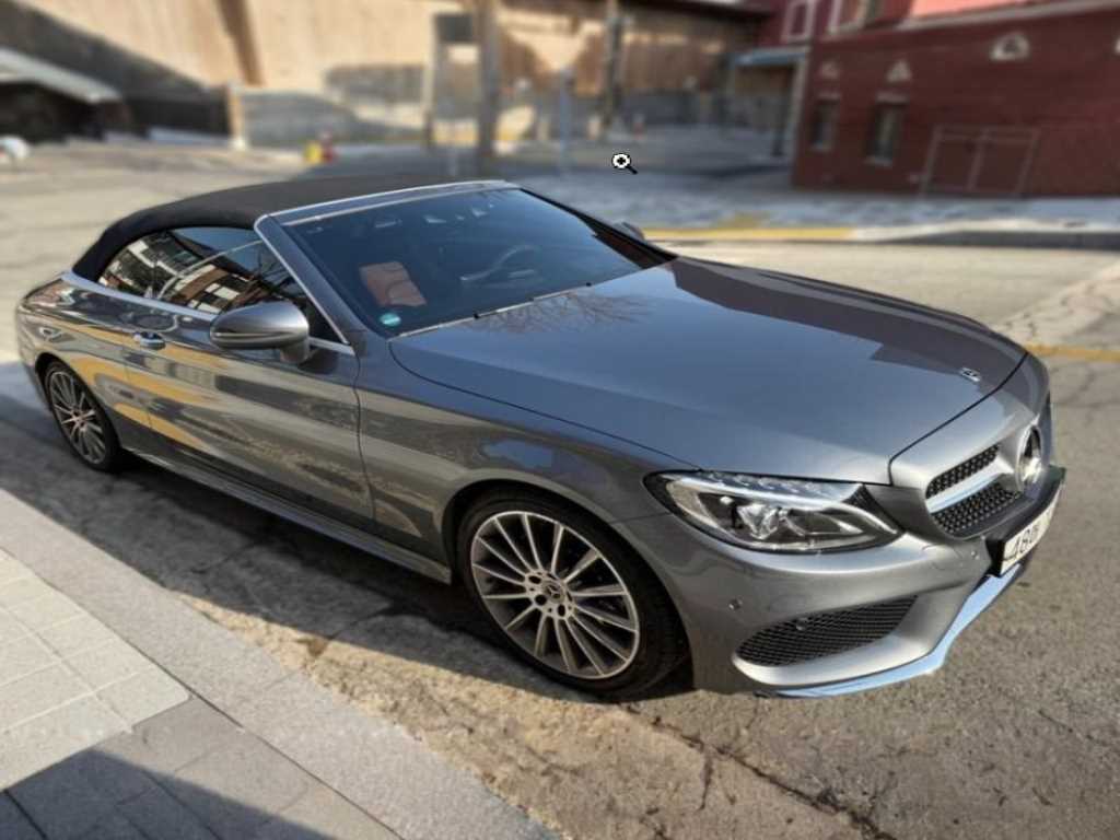 Mercedes Benz C Class - Vista 5