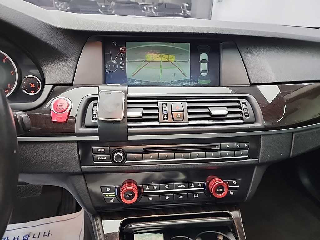 BMW 5 Series - Vista 10