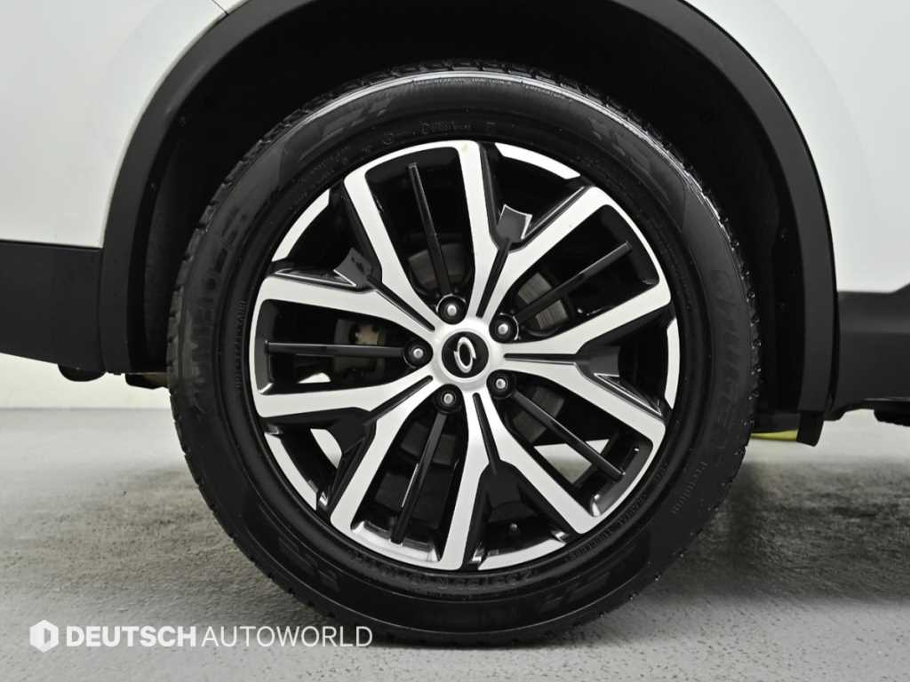 SAMSUNG QM6 - Vista 5