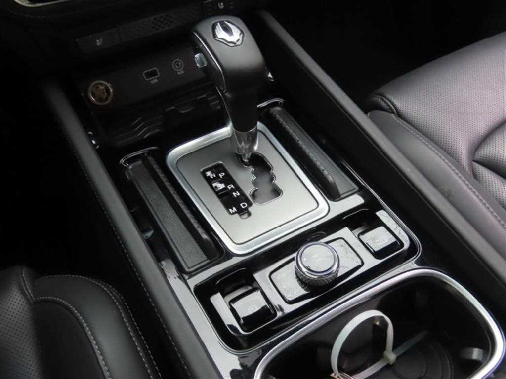 Ssangyong Rexton - Vista 6