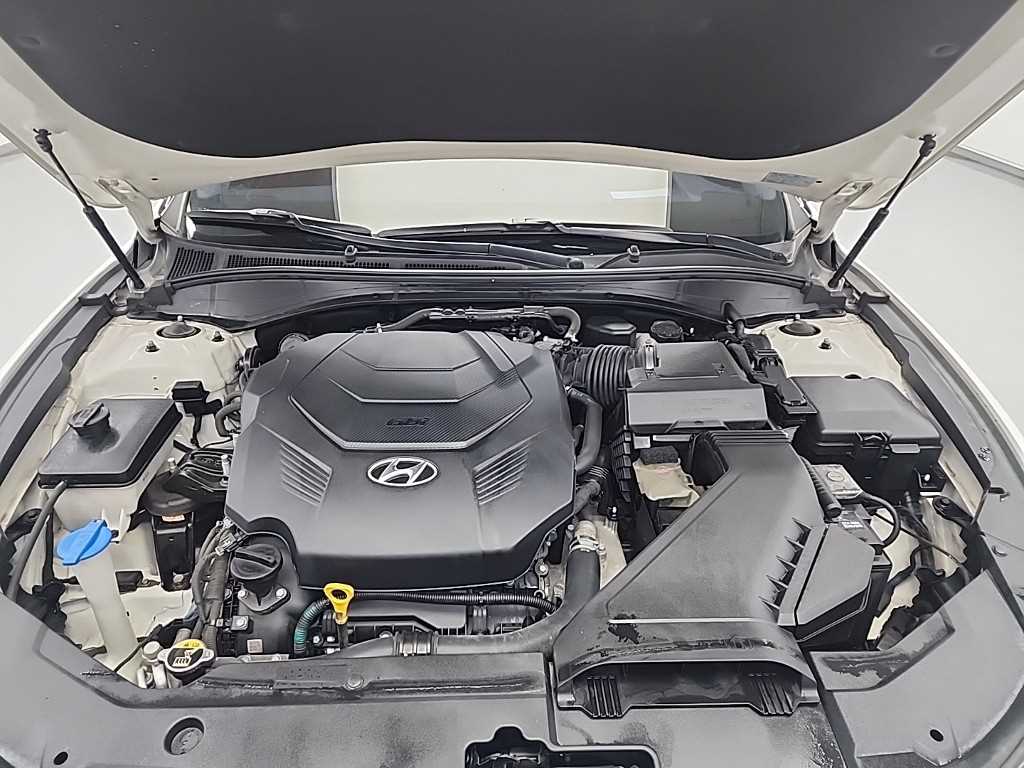 HYUNDAI Grandeur - Vista 5