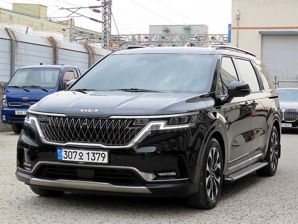 KIA Carnival - Vista 2