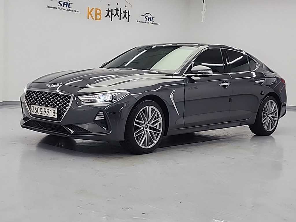 Genesis G70 - Vista 4