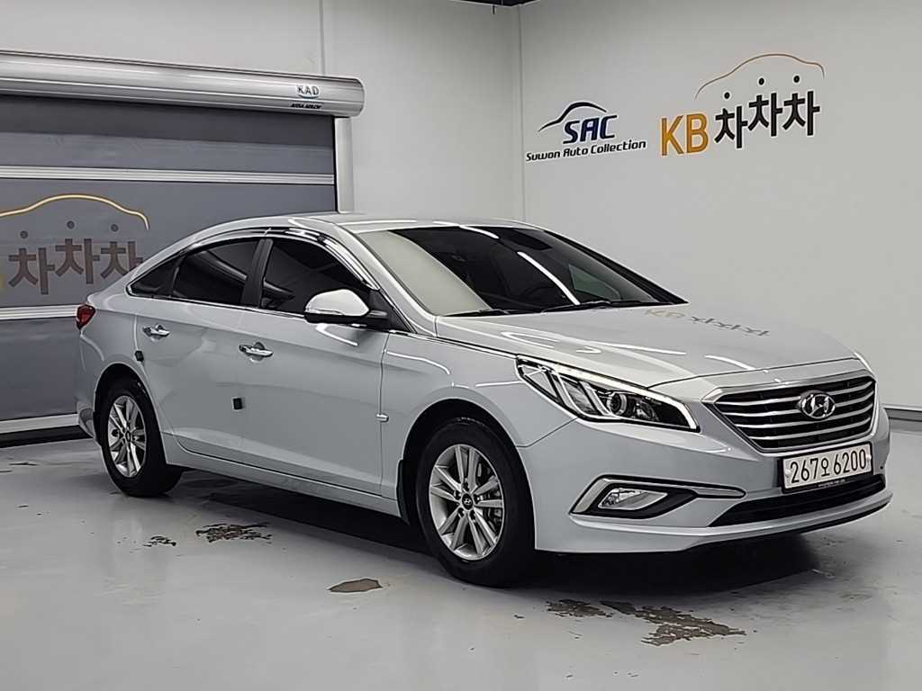 HYUNDAI Sonata - Vista 4