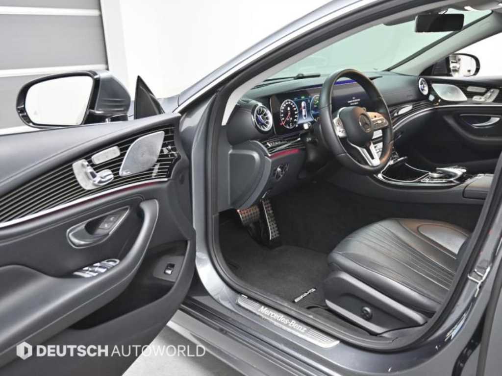 Mercedes Benz CLS Class - Vista 11