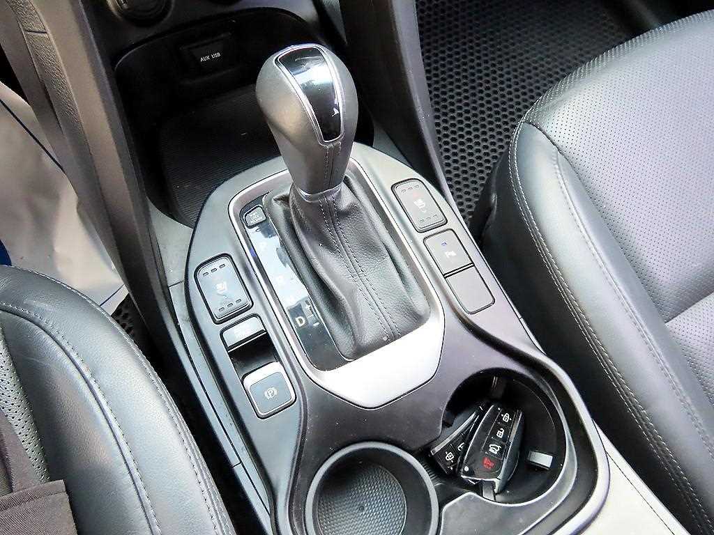 HYUNDAI Santa Fe - Vista 10