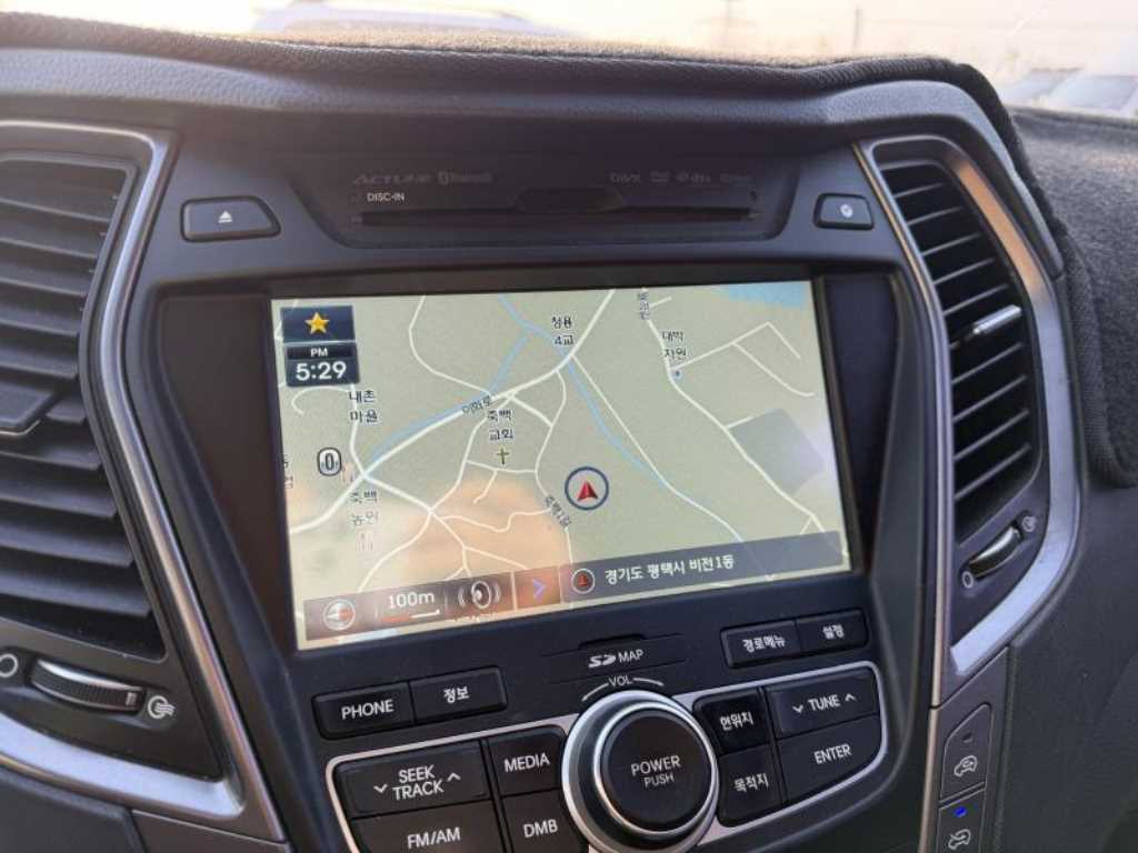 HYUNDAI Santa Fe - Vista 11