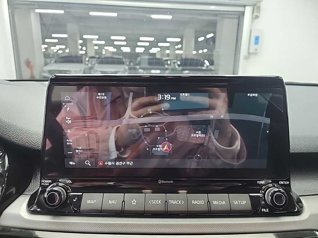 KIA Seltos 2022 Blanco - Importación desde Corea - HF Imports Iquique - Foto 13