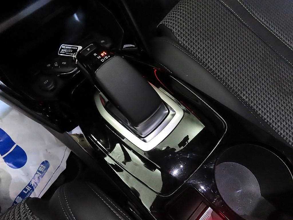 Peugeot 2008 - Vista 12