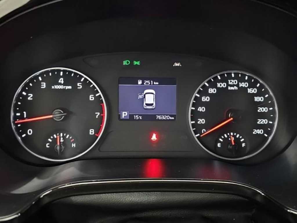 KIA Seltos - Vista 7