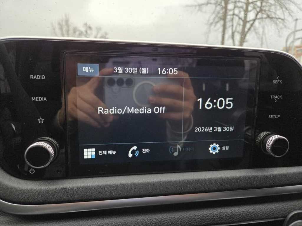 HYUNDAI Sonata - Vista 8