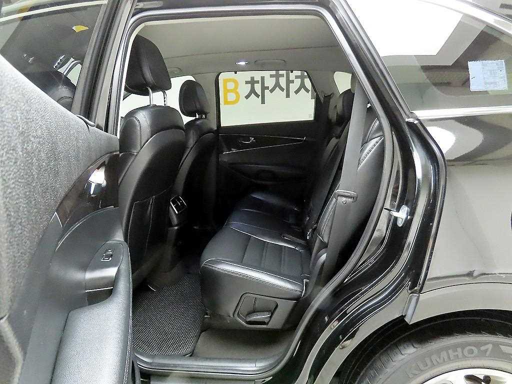 KIA Sorento 2015 Negro - Importación desde Corea - HF Imports Iquique - Foto 13