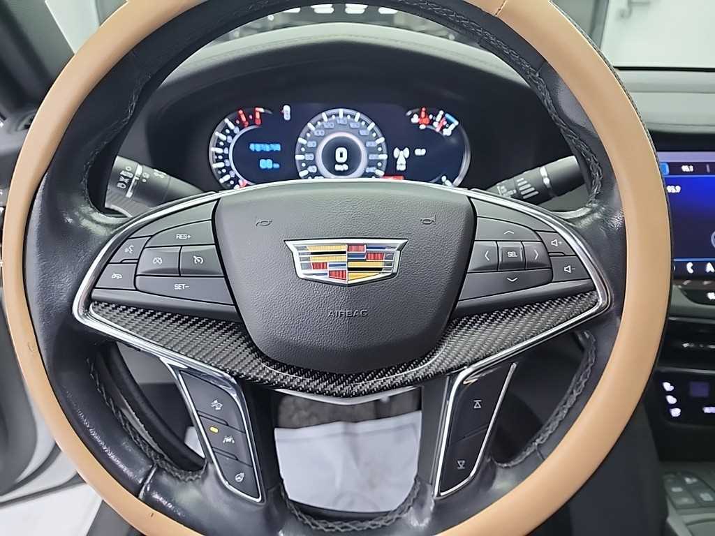 Cadillac CT6 - Vista 9