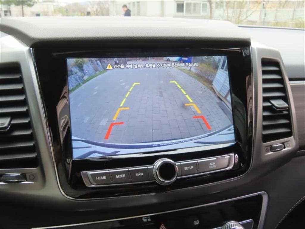 Ssangyong Rexton - Vista 9