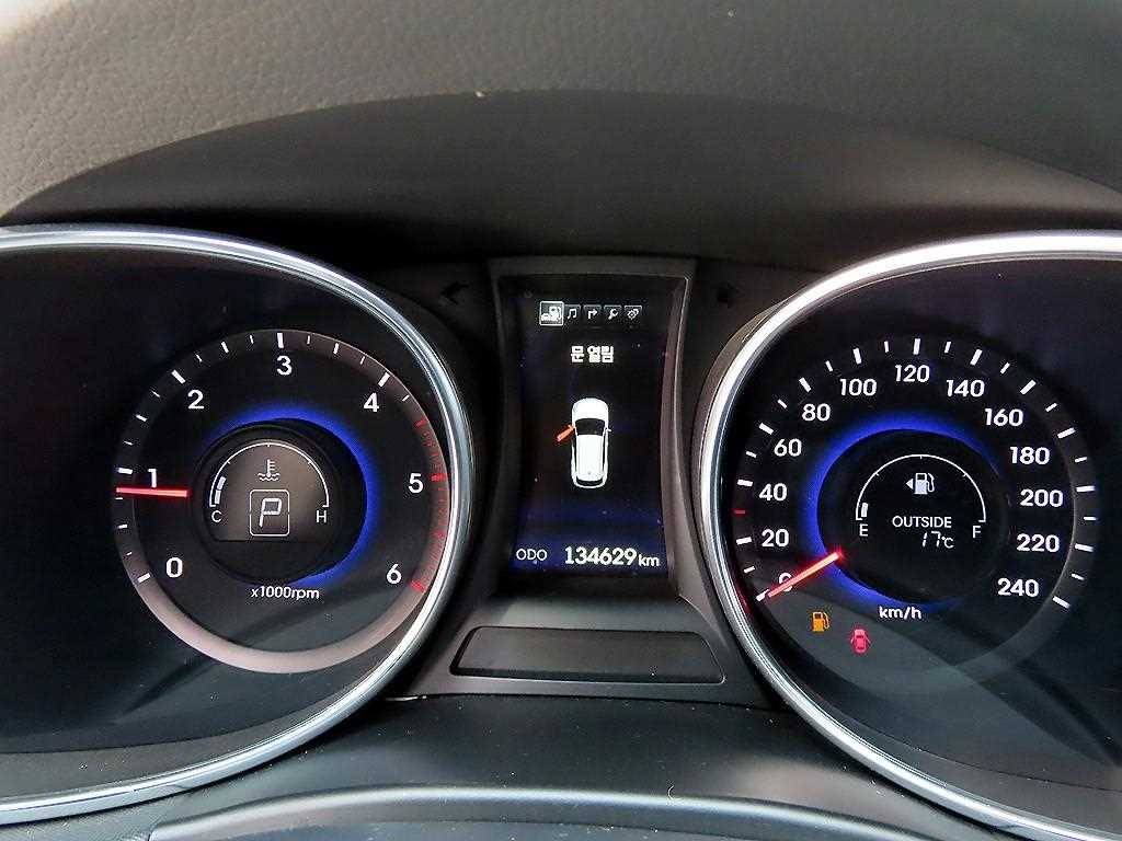 HYUNDAI Santa Fe - Vista 9