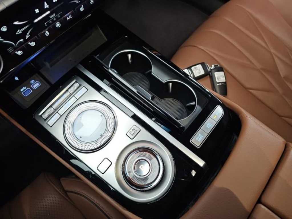 Genesis G80 - Vista 11