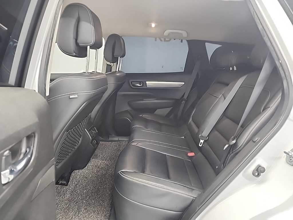 SAMSUNG QM6 - Vista 12