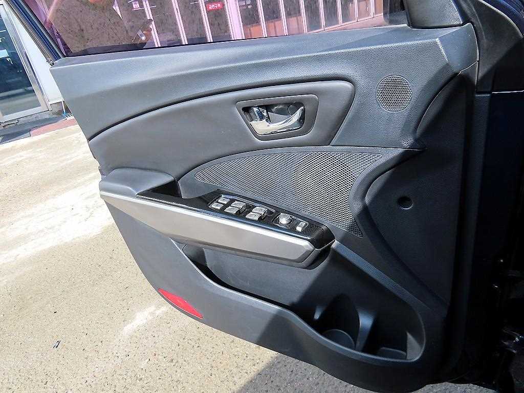 Ssangyong Tivoli - Vista 11