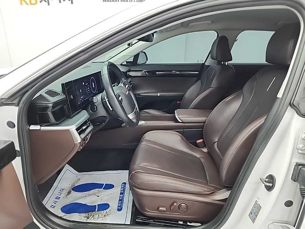 HYUNDAI Grandeur - Vista 11