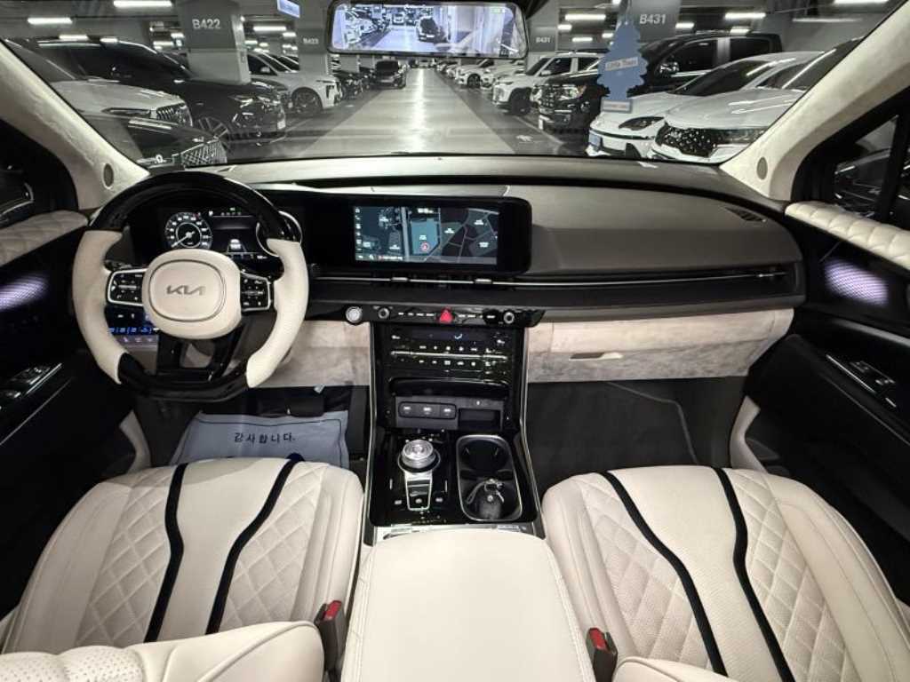 KIA Carnival - Vista 7