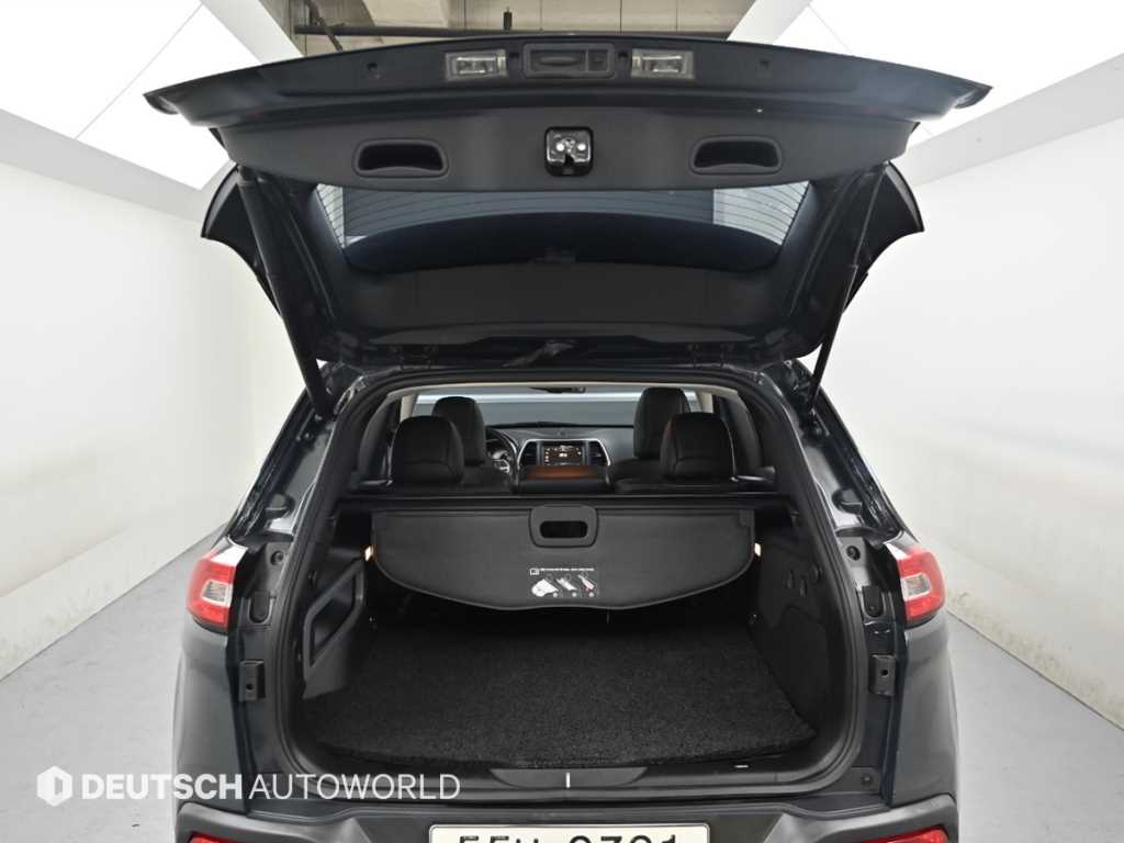 Jeep Cherokee 2017 Gris - Importación desde Corea - HF Imports Iquique - Foto 19