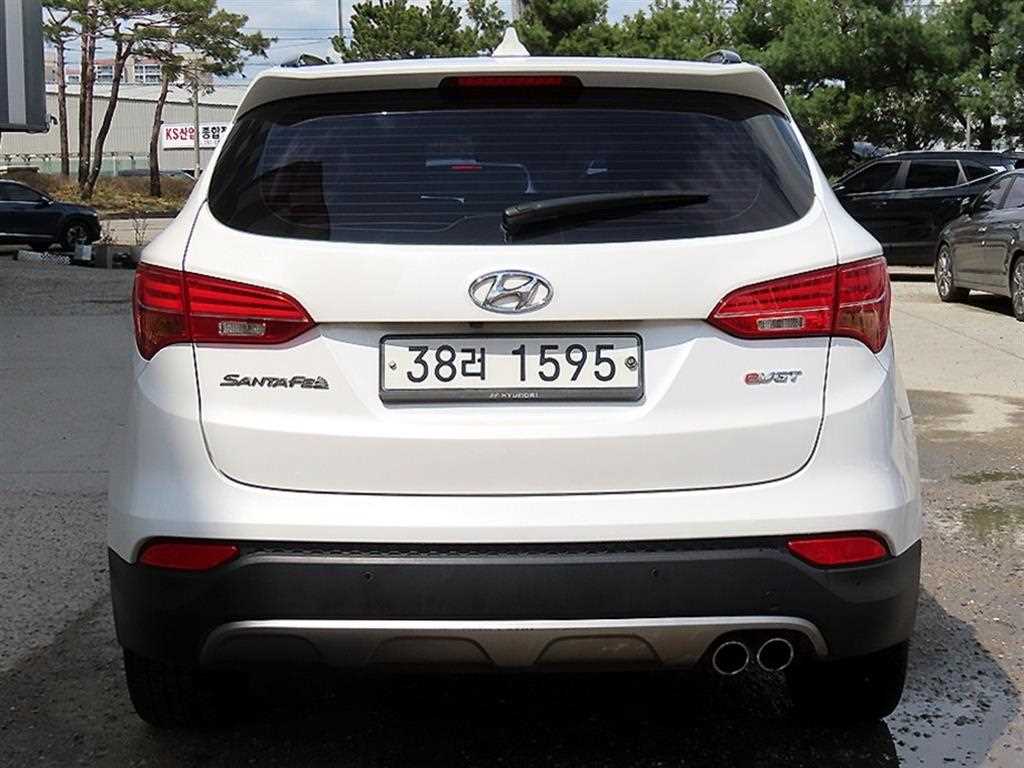 HYUNDAI Santa Fe - Vista 4
