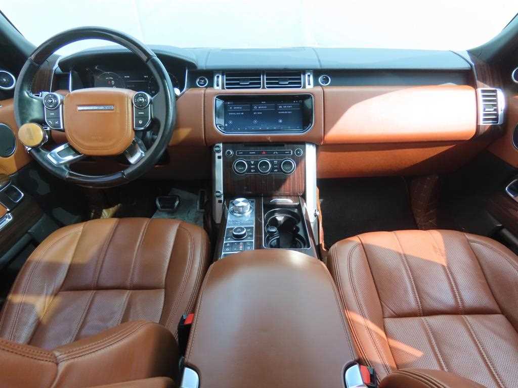 Land Rover Range Rover - Vista 9