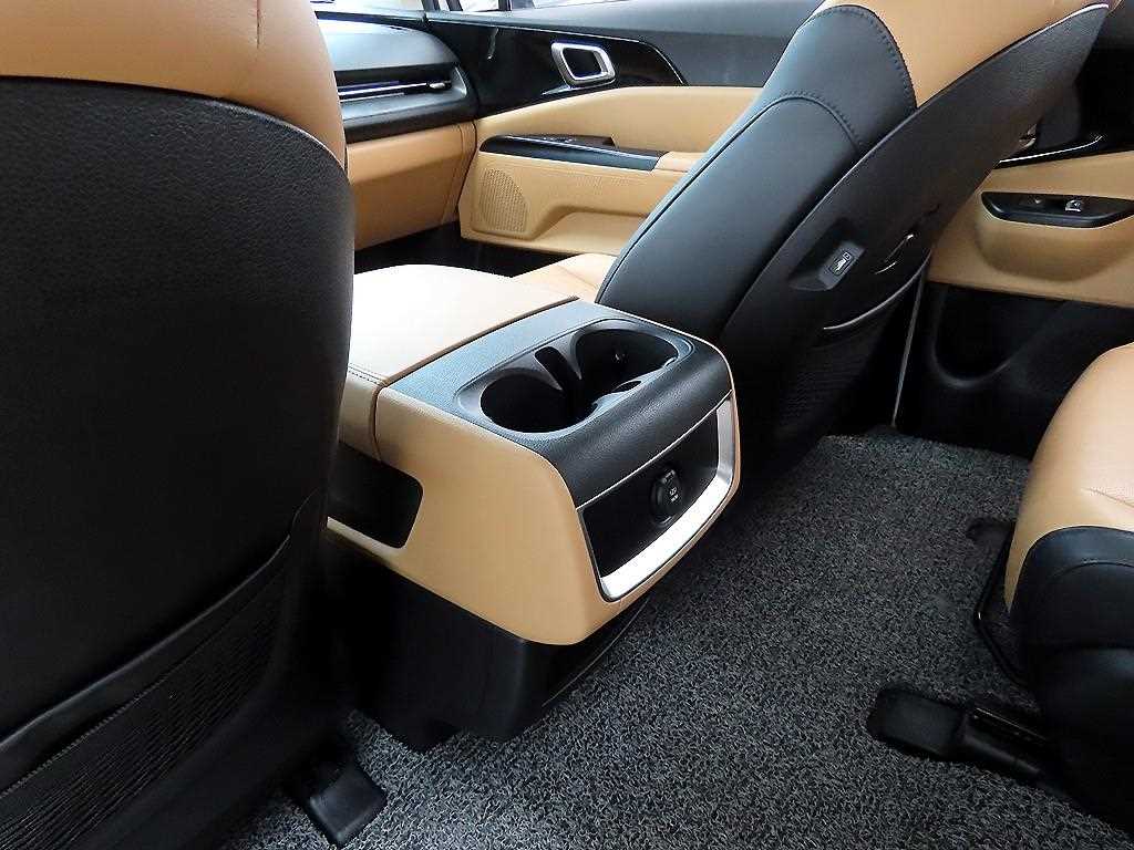 KIA Carnival 2022 Blanco - Importación desde Corea - HF Imports Iquique - Foto 15