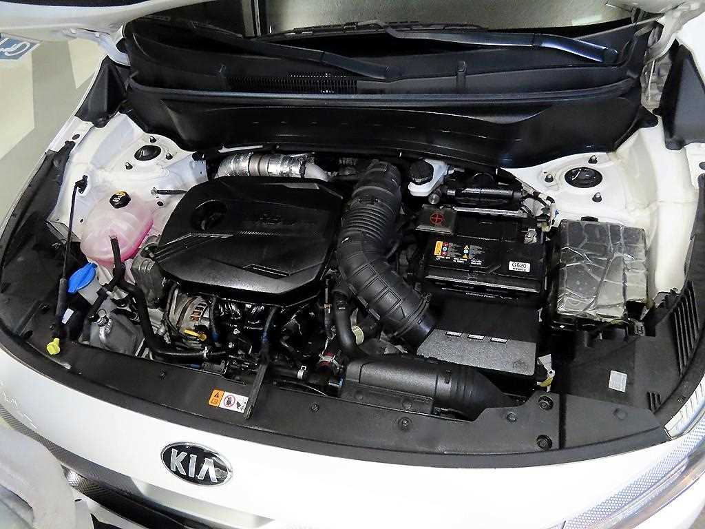 KIA Seltos 2022 Blanco - Importación desde Corea - HF Imports Iquique - Foto 18