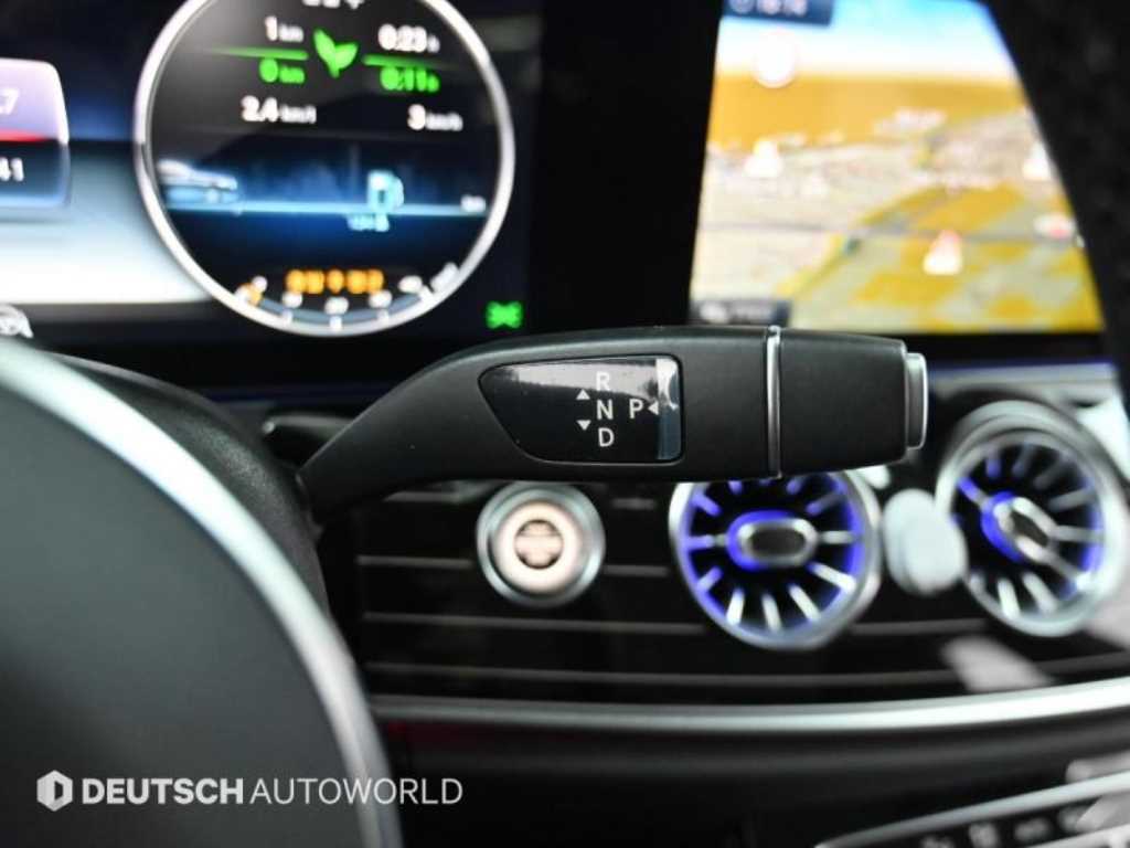 Mercedes Benz CLS Class - Vista 9