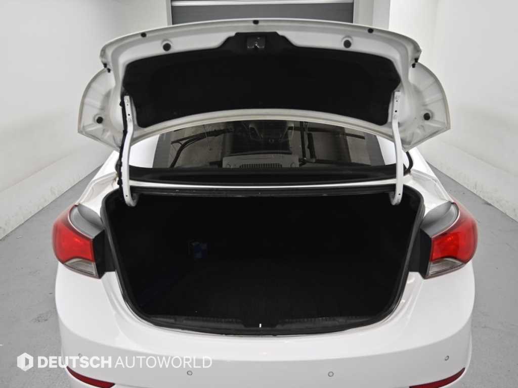 HYUNDAI Avante 2015 - Importación desde Corea - HF Imports Iquique - Foto 19