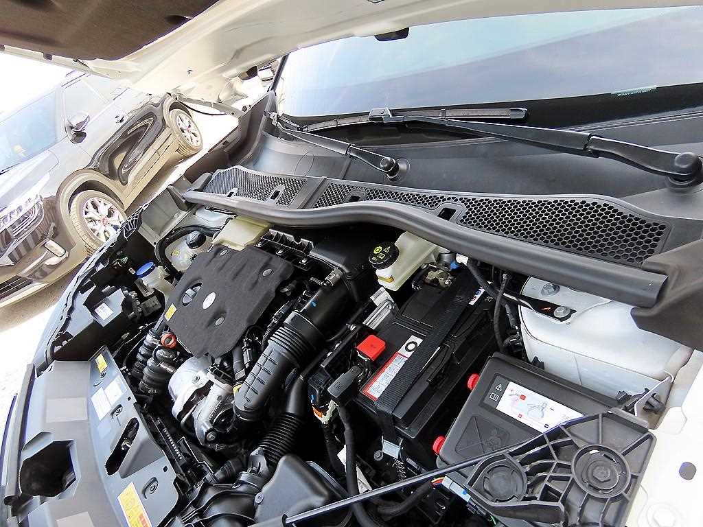 Peugeot 2008 2023 - Importación desde Corea - HF Imports Iquique - Foto 18