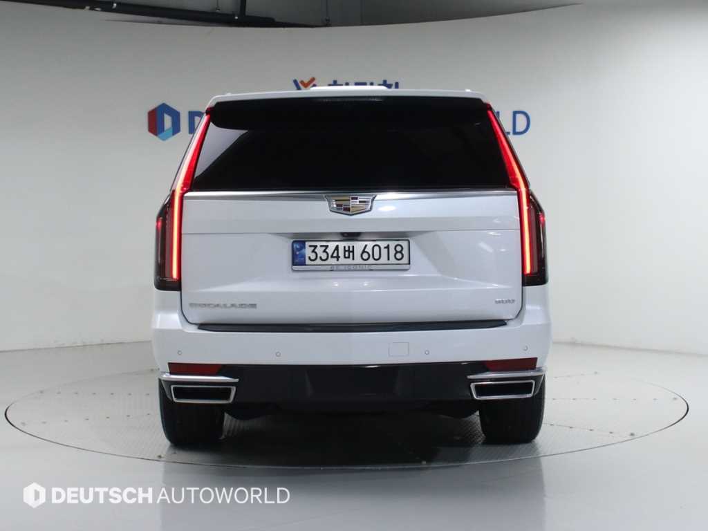 Cadillac Escalade - Vista 4