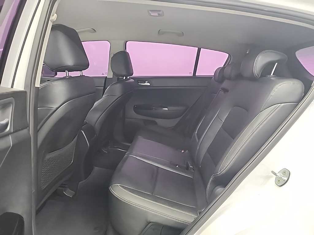 KIA Sportage - Vista 12