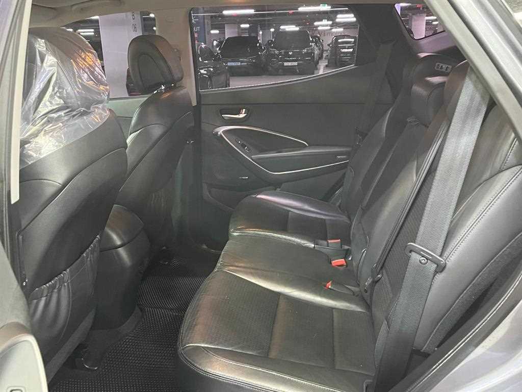 HYUNDAI Santa Fe - Vista 12