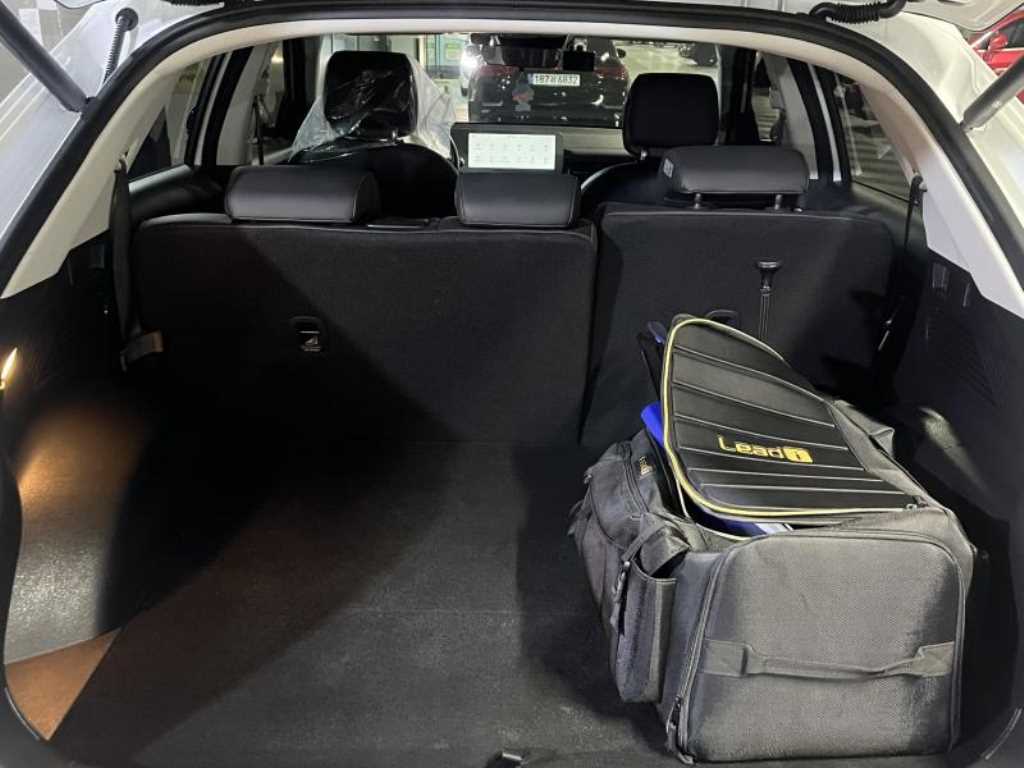 HYUNDAI Ioniq 5 - Vista 6