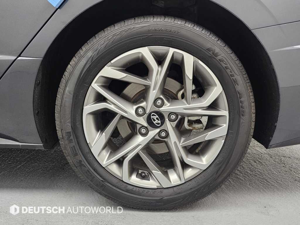 HYUNDAI Sonata - Vista 5