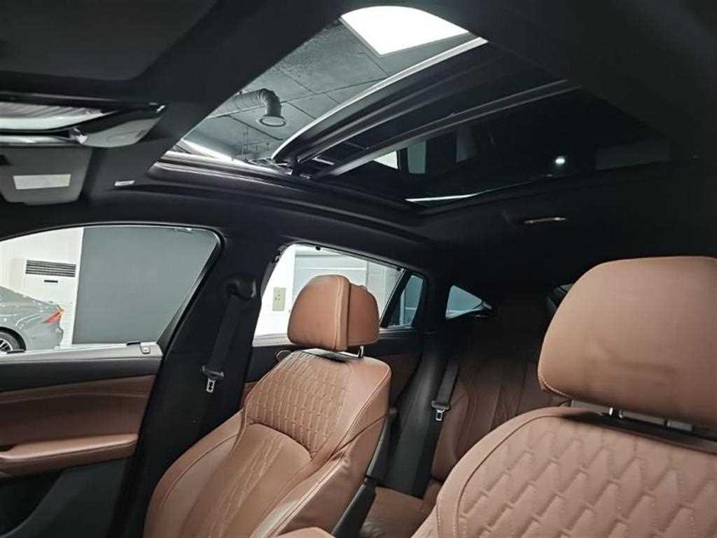 BMW X6 2022 Gris - Importación desde Corea - HF Imports Iquique - Foto 14