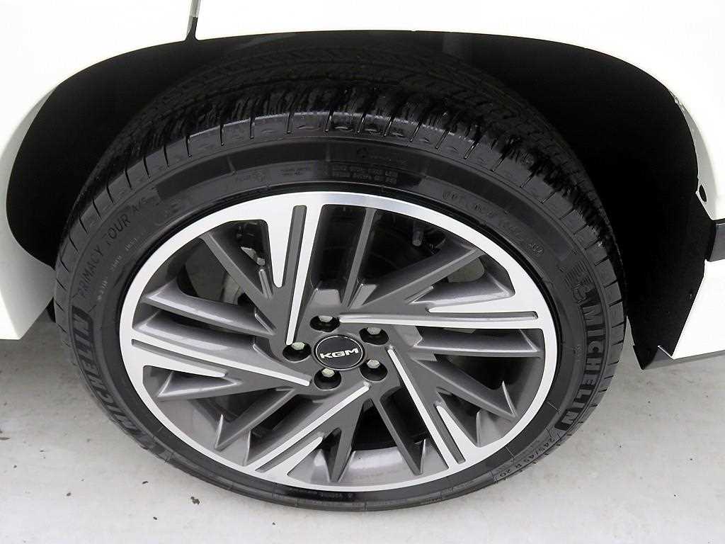 Ssangyong Action 2025 Blanco - Importación desde Corea - HF Imports Iquique - Foto 19