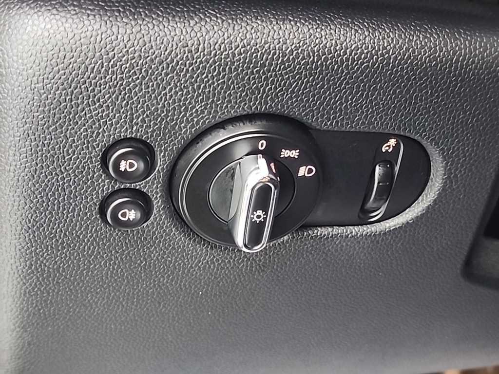 Mini Cooper 2019 the color of pearl - Importación desde Corea - HF Imports Iquique - Foto 16