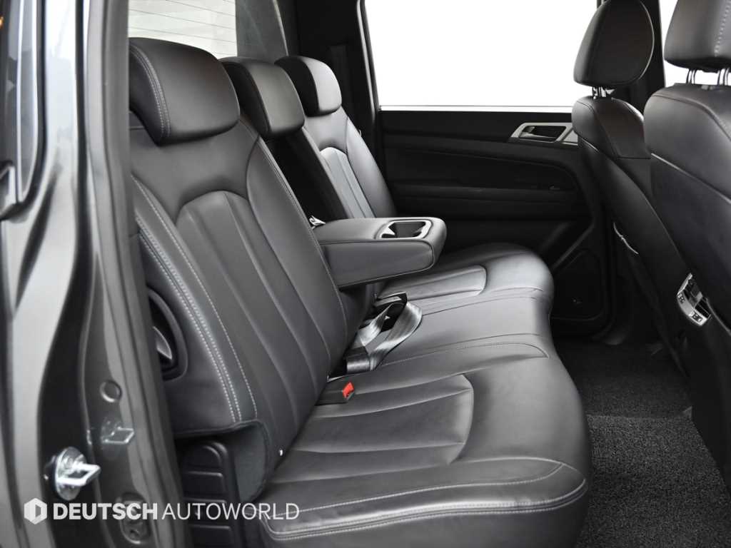 Ssangyong Rexton - Vista 12