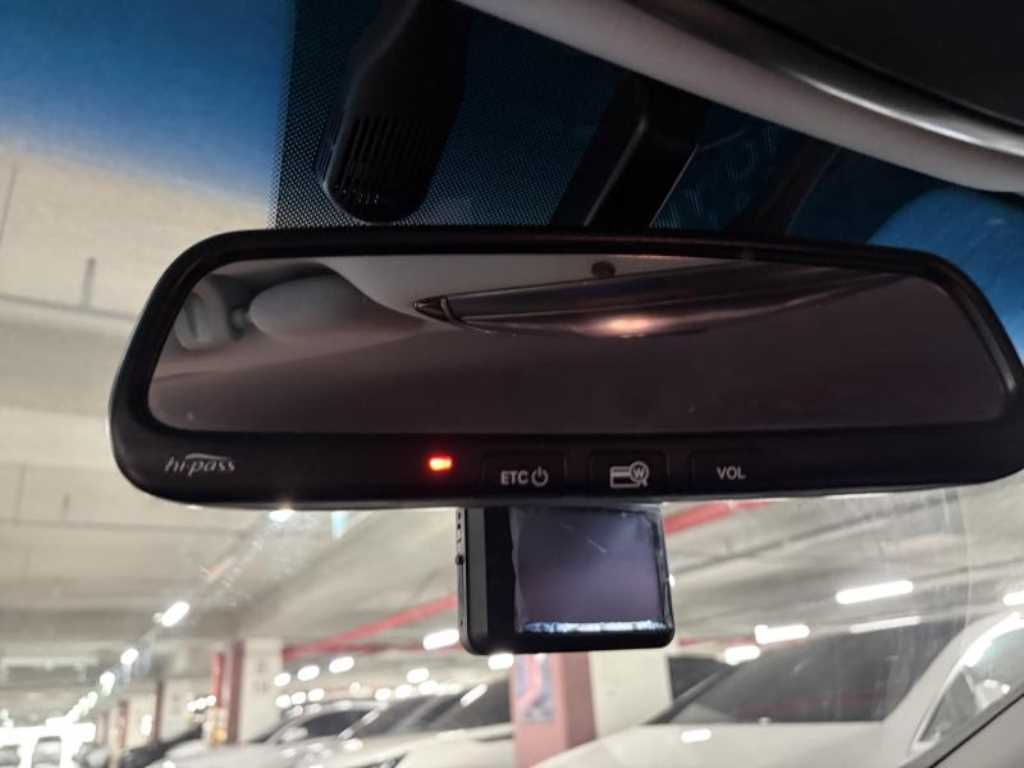 HYUNDAI Aslan - Vista 9