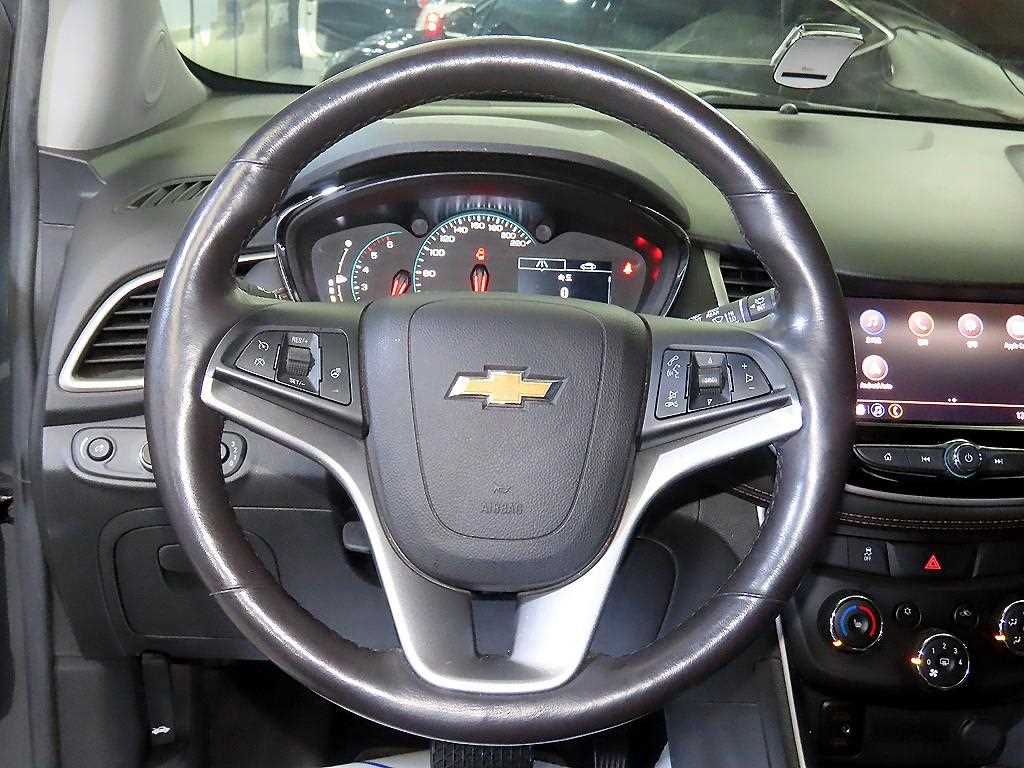 Chevrolet Trax - Vista 8