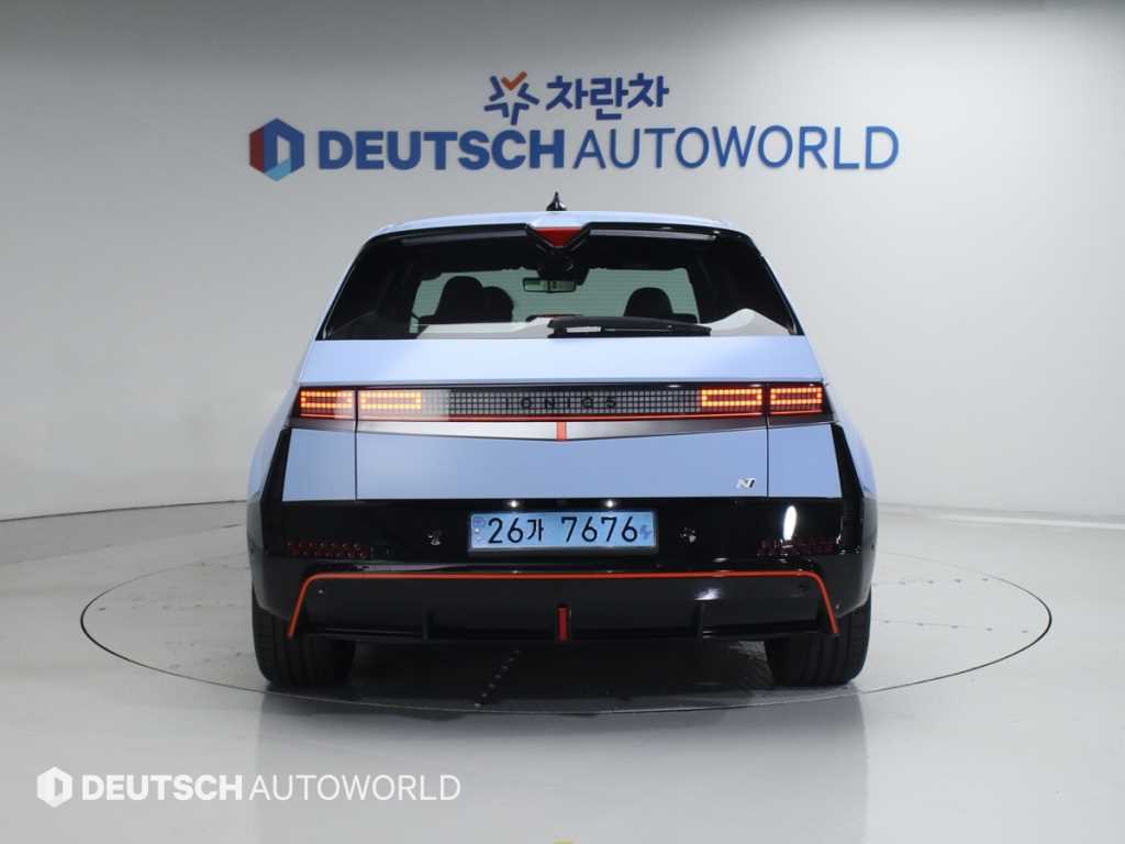 HYUNDAI Ioniq 5 - Vista 4