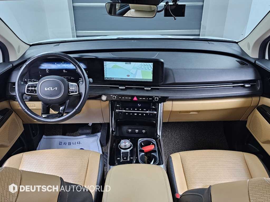 KIA Carnival - Vista 7