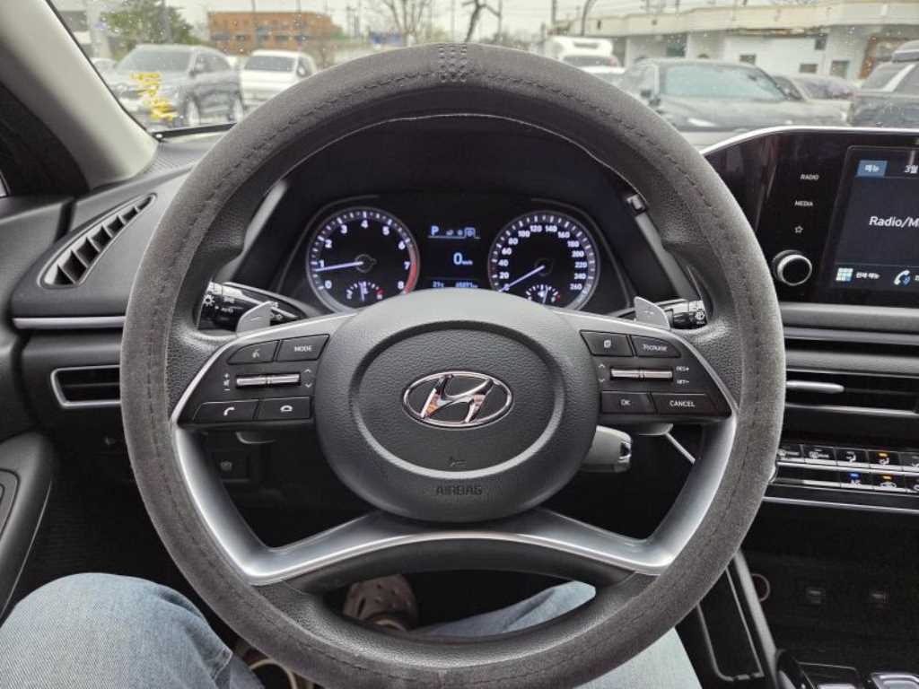 HYUNDAI Sonata - Vista 5