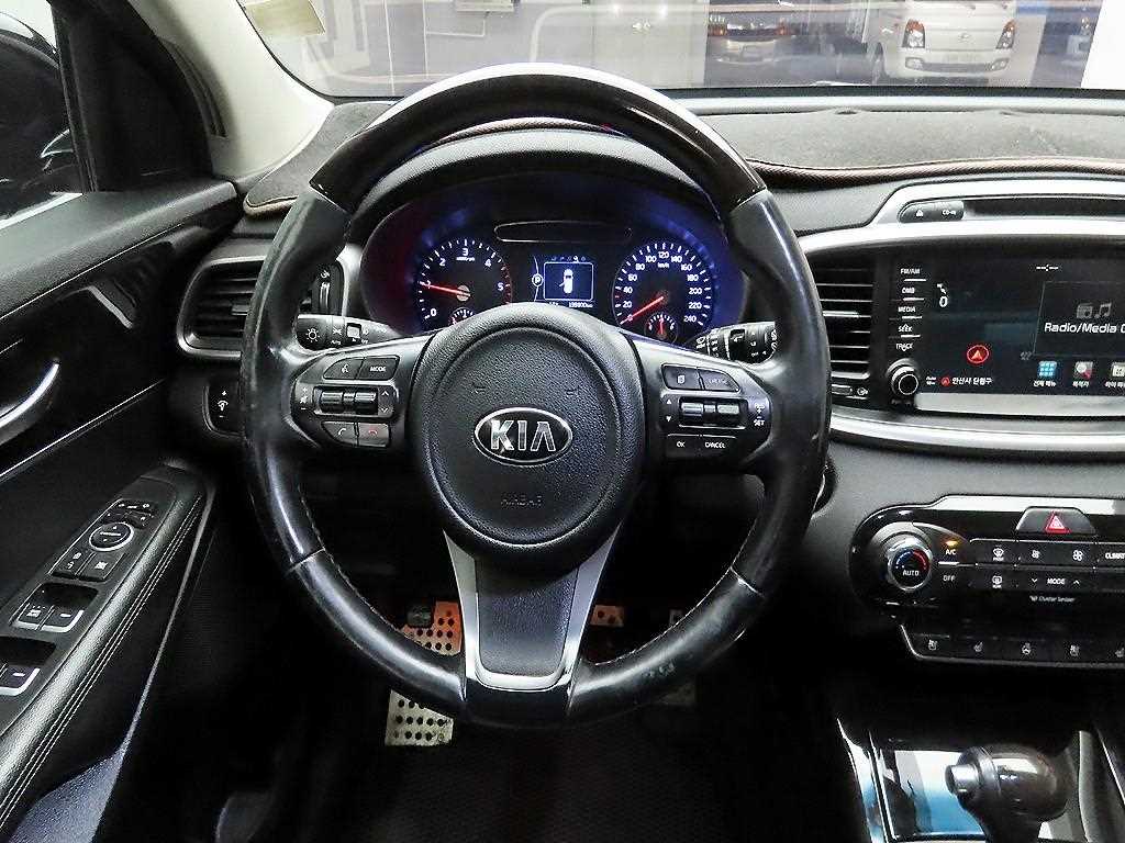 KIA Sorento - Vista 7