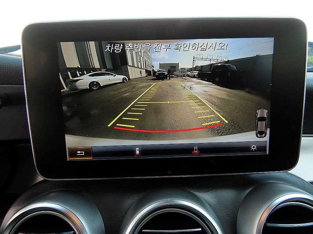 Mercedes Benz C Class 2016 Blanco - Importación desde Corea - HF Imports Iquique - Foto 15